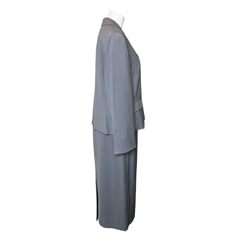 Travis Ayer’s vintage black and white textured skirt suit size 14